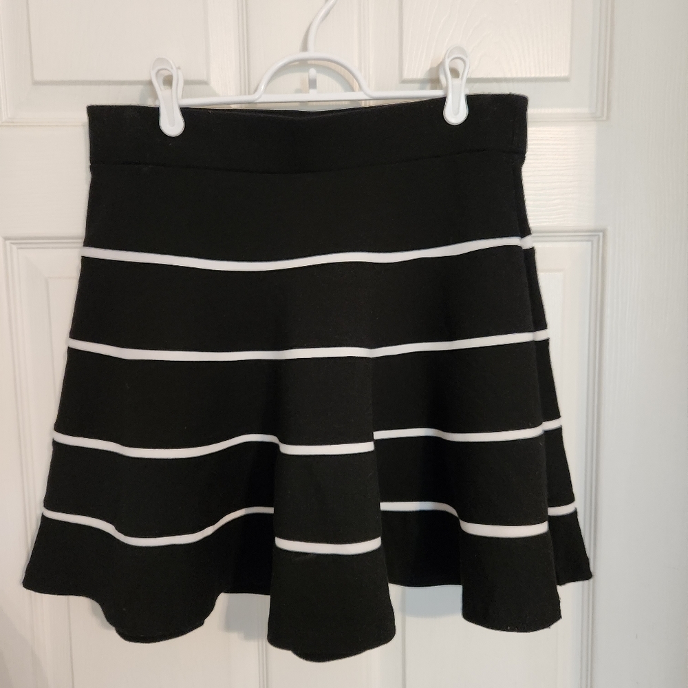 INC striped skirt L